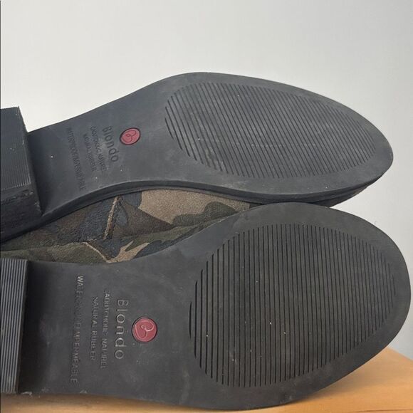 Blondo Women’s Waterproof Camouflage Booties Size 9 - Picture 4 of 12